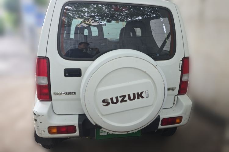Used Suzuki Jimny 2011 1.3 AT Rear