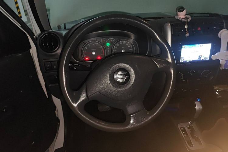 Used Suzuki Jimny 2011 1.3 AT Navigation Edition Steering Wheel