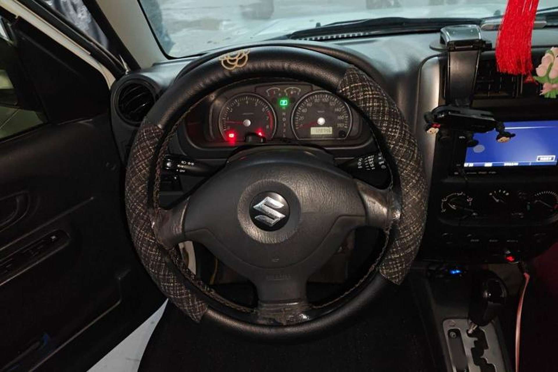 Used Suzuki Jimny 2011 1.3 AT Steering Wheel
