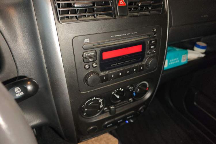 Used Suzuki Jimny 2012 1.3 AT JLX Audio And AC Panel
