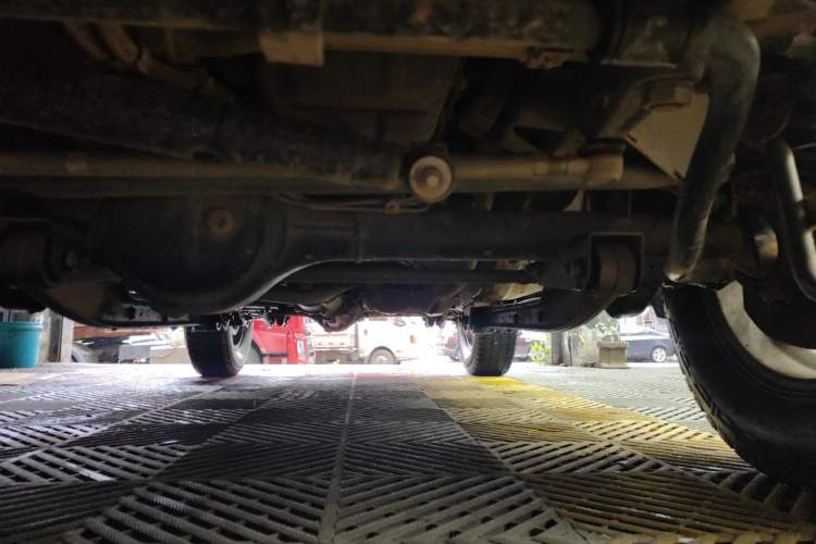 Used Suzuki Jimny 2012 1.3 AT Mode3 Chassis Front