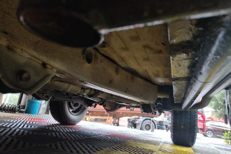 Used Suzuki Jimny 2012 1.3 AT Mode3 Chassis Front Left