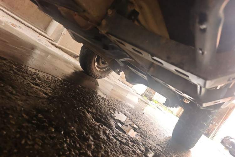 Used Suzuki Jimny 2012 1.3 AT JLX Chassis Front Left