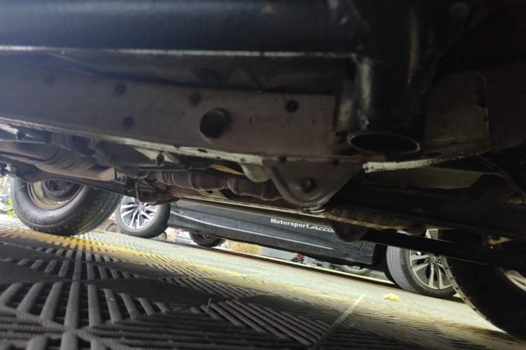 Used Suzuki Jimny 2012 1.3 AT Mode3 Chassis Front Right