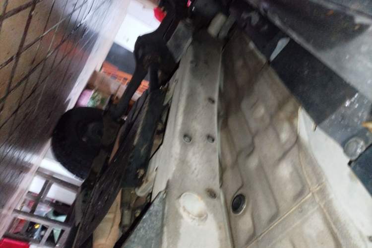 Used Suzuki Jimny 2012 1.3 AT JLX Chassis Front Right