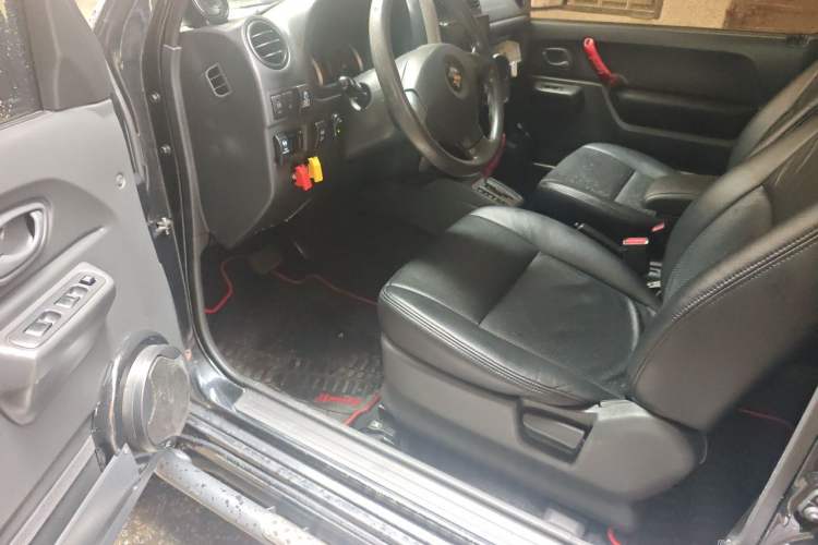 Used Suzuki Jimny 2012 1.3 AT JLX Driver Seat