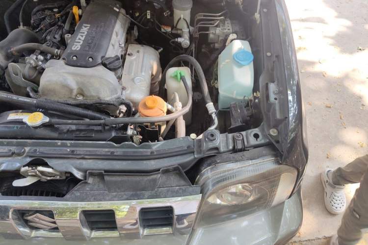 Used Suzuki Jimny 2012 1.3 AT Mode3 Engine Bay Left