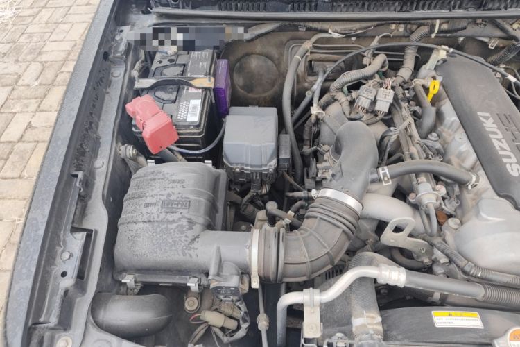 Used Suzuki Jimny 2012 1.3 MT Mode3 Engine Bay Right