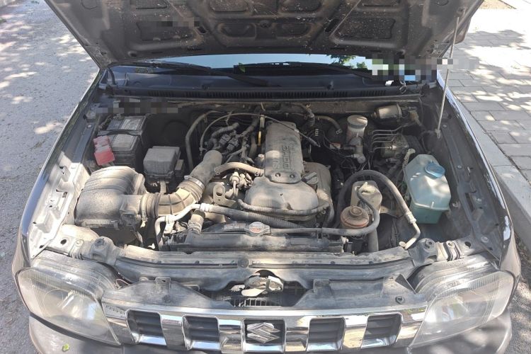 Used Suzuki Jimny 2012 1.3 AT JLX Engine Bay