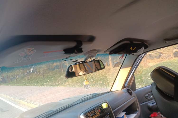 Used Suzuki Jimny 2012 1.3 AT Mode3 Navigation Edition Headliner