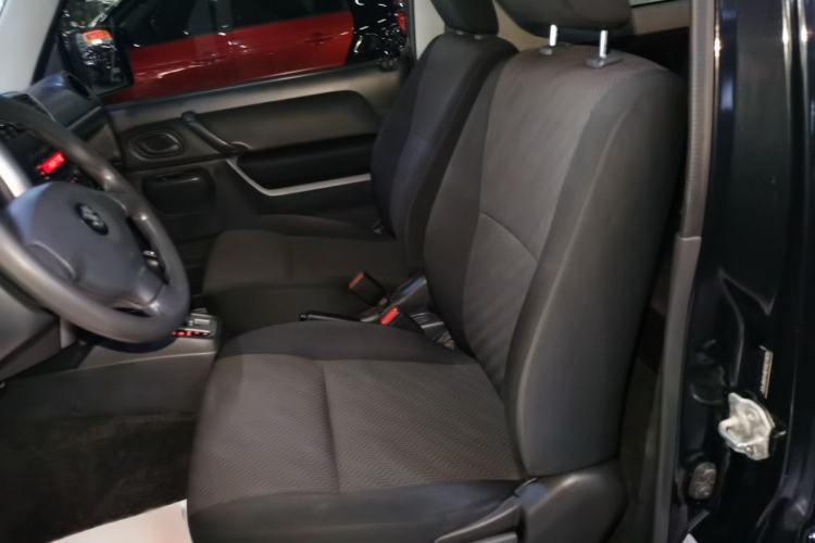 Used Suzuki Jimny 2012 1.3 AT JLX Left Front Seat