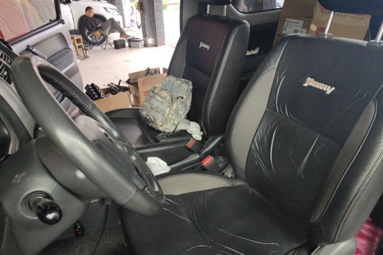 Used Suzuki Jimny 2012 1.3 AT Mode3 Left Front Seat