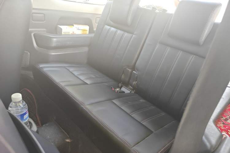 Used Suzuki Jimny 2012 1.3 AT JLX Left Rear Seat