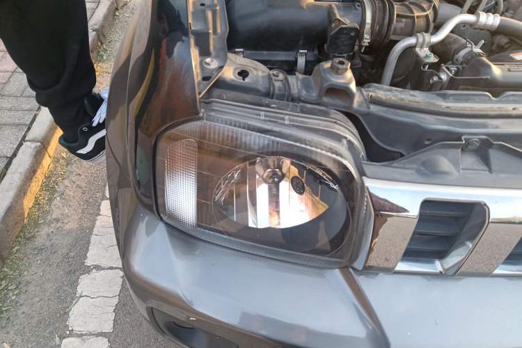 Used Suzuki Jimny 2012 1.3 AT Mode3 Navigation Edition Right Front Headlight