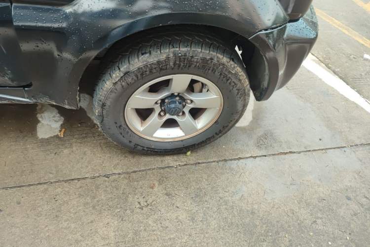 Used Suzuki Jimny 2012 1.3 AT JLX Right Front Wheel Hub