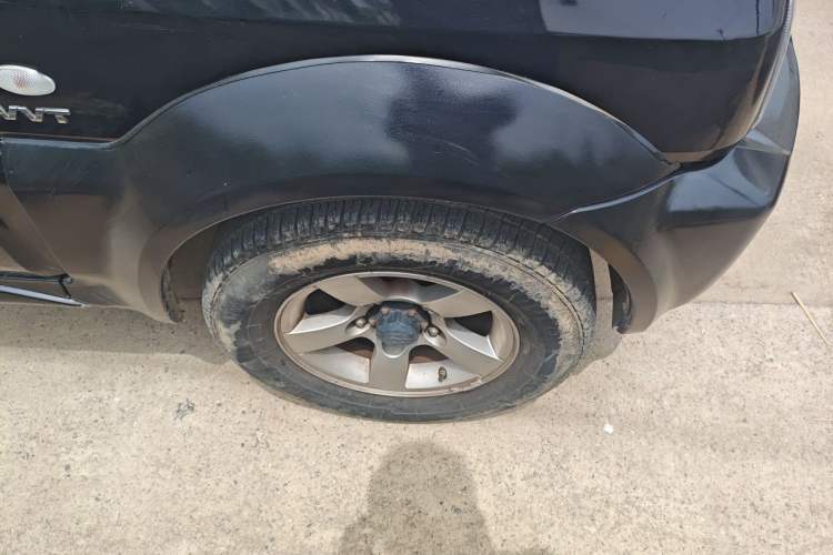 Used Suzuki Jimny 2012 1.3 AT JLX Right Front Wheel Hub