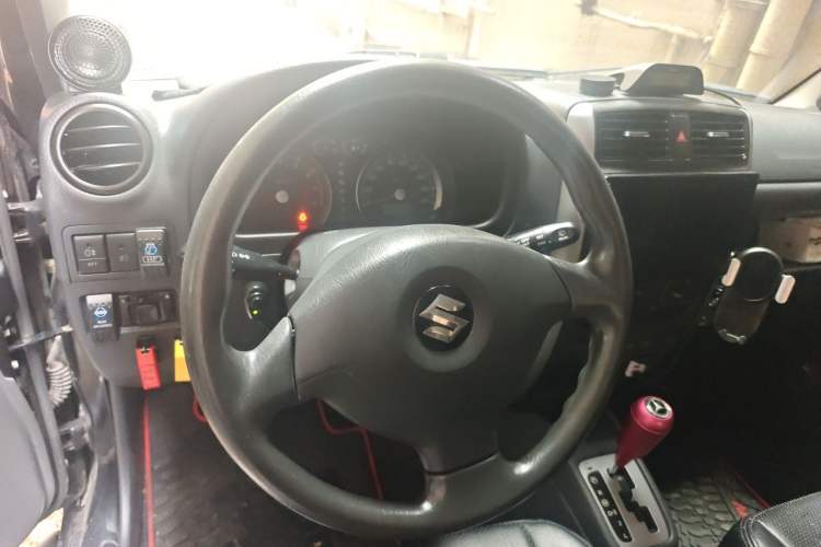 Used Suzuki Jimny 2012 1.3 AT JLX Steering Wheel