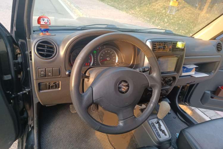 Used Suzuki Jimny 2012 1.3 AT Mode3 Navigation Edition Steering Wheel