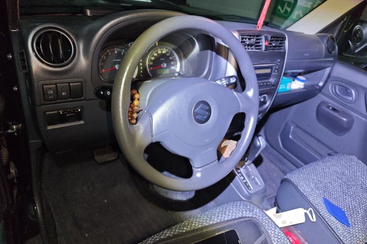 Used Suzuki Jimny 2012 1.3 AT JLX Steering Wheel