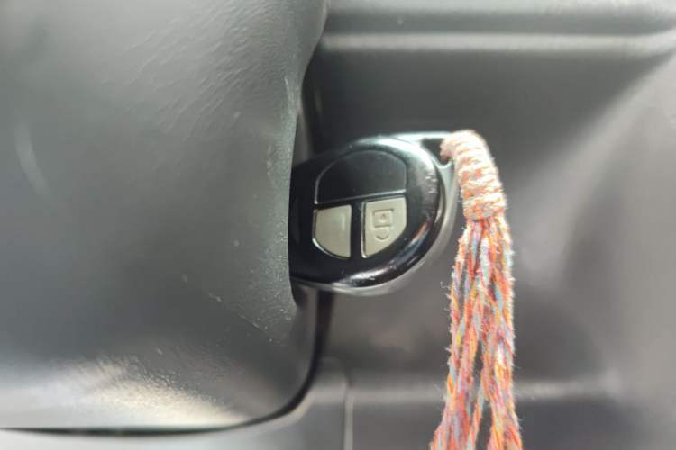 Used Suzuki Jimny 2012 1.3 AT JLX Vehicle Key
