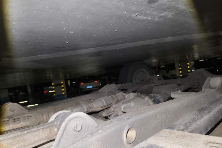 Used Suzuki Jimny 2012 1.3 AT Mode3 Chassis Front Right
