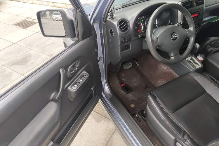 Used Suzuki Jimny 2012 1.3 AT Mode3 Driver Seat