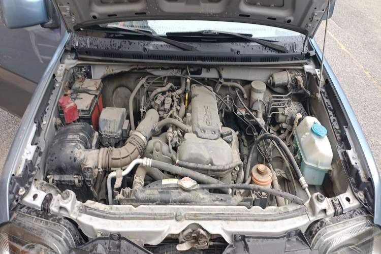 Used Suzuki Jimny 2012 1.3 MT Mode3 Engine Bay