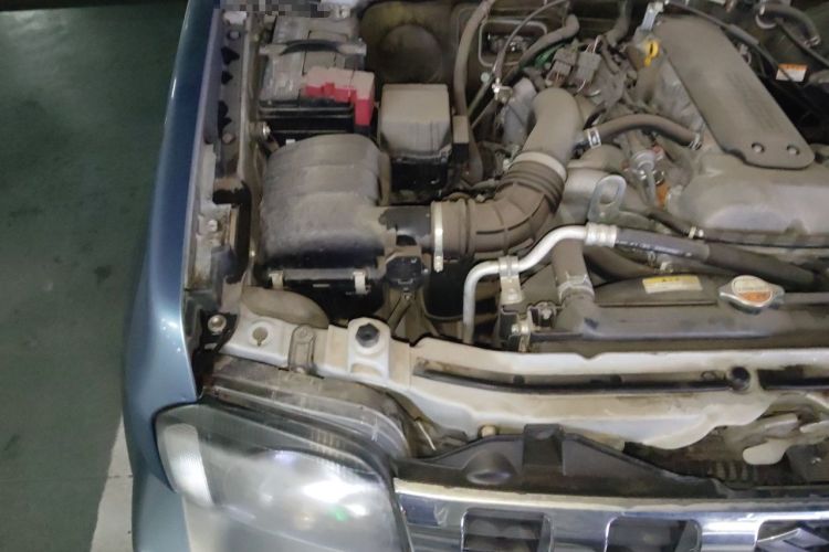 Used Suzuki Jimny  Engine Bay Right