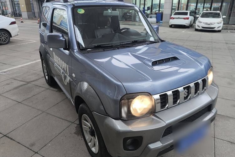 Used Suzuki Jimny 2012 1.3 AT Mode3 Front Right 45 Deg