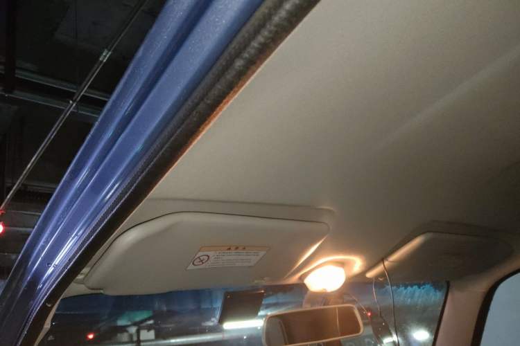 Used Suzuki Jimny  Headliner