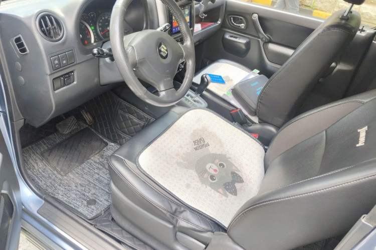 Used Suzuki Jimny 2012 1.3 AT JLX Left Front Seat
