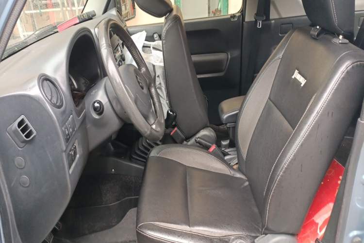 Used Suzuki Jimny 2012 1.3 MT Mode3 Left Front Seat
