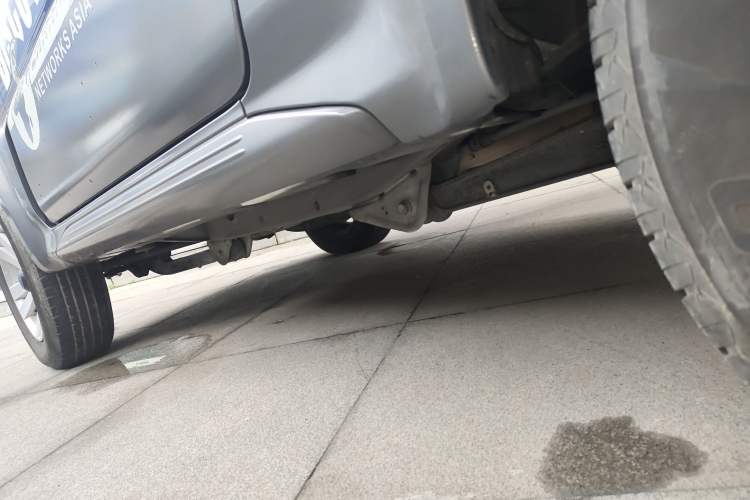 Used Suzuki Jimny 2012 1.3 AT Mode3 Left Side Sill