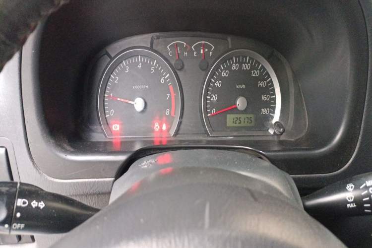 Used Suzuki Jimny 2012 1.3 MT Mode3 Odometer Close Up