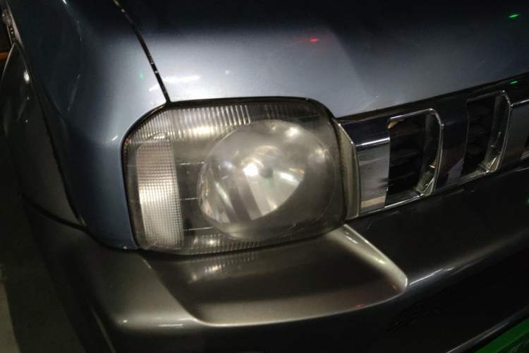 Used Suzuki Jimny  Right Front Headlight