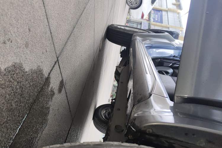 Used Suzuki Jimny 2012 1.3 AT Mode3 Right Side Sill