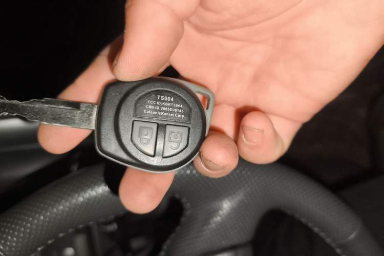 Used Suzuki Jimny 2012 1.3 AT Mode3 Vehicle Key