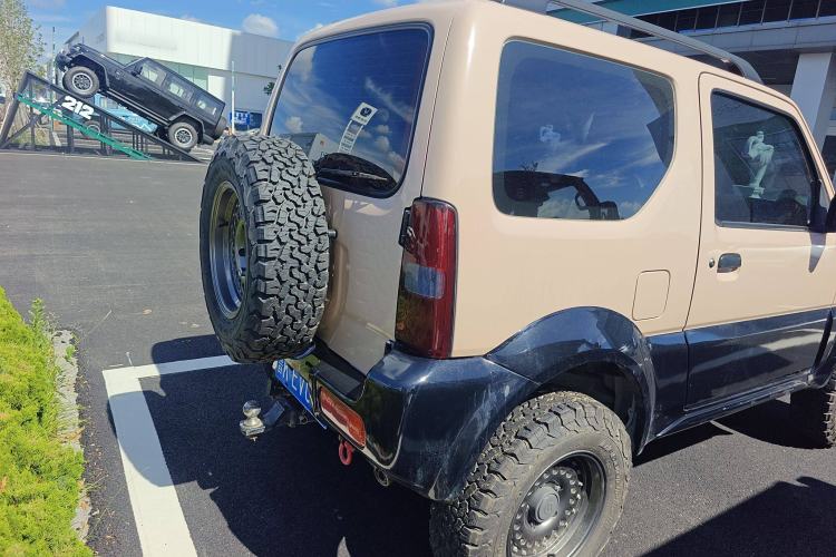 Used Suzuki Jimny 2012 1.3 AT JLX Exterior 5