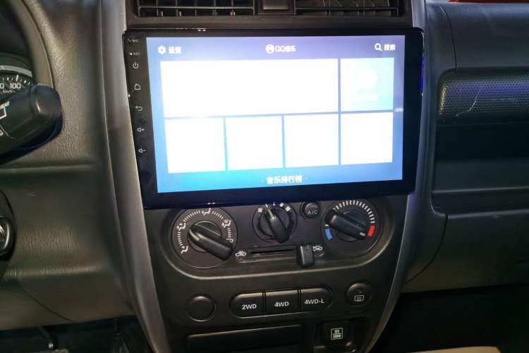 Used Suzuki Jimny 2012 1.3 AT JLX Audio And AC Panel
