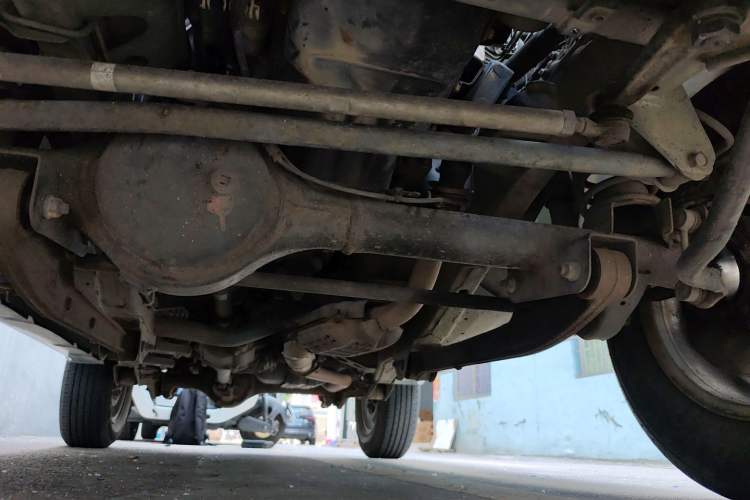 Used Suzuki Jimny 2012 1.3 MT JLX Chassis Front