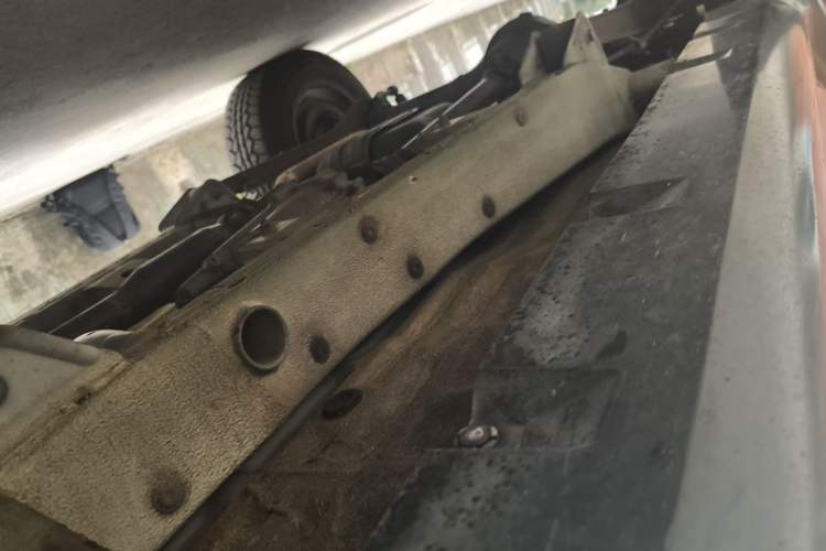 Used Suzuki Jimny 2012 1.3 AT JLX Chassis Front Right