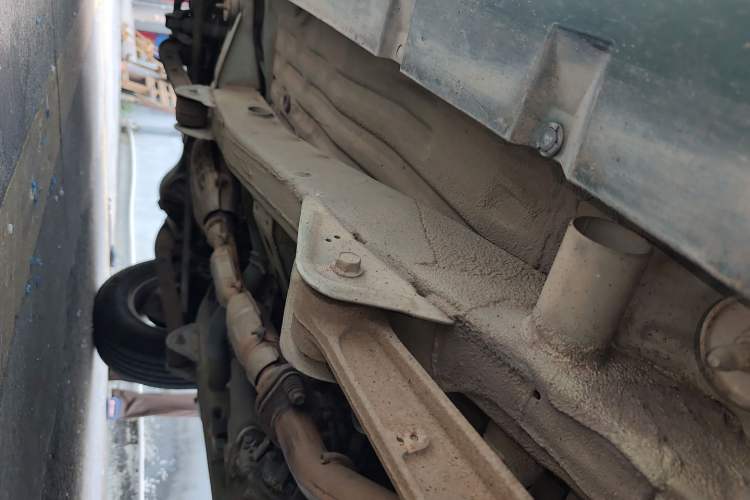 Used Suzuki Jimny 2012 1.3 MT JLX Chassis Rear Left