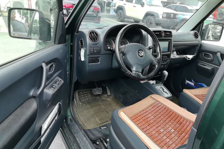 Used Suzuki Jimny 2012 1.3 AT JLX Navigation Edition Driver Seat