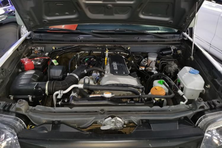 Used Suzuki Jimny 2012 1.3 AT JLX Engine Bay