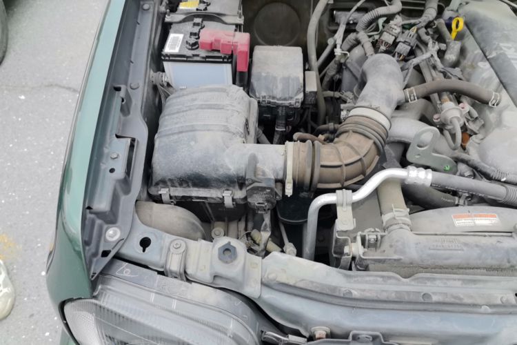 Used Suzuki Jimny 2012 1.3 AT JLX Navigation Edition Engine Bay Right