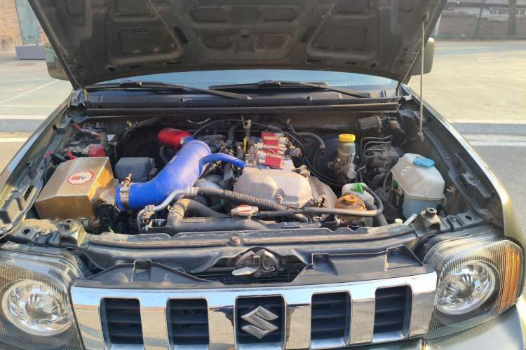 Used Suzuki Jimny 2012 1.3 AT JLX Navigation Edition Engine Bay