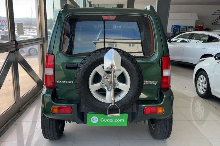 Used Suzuki Jimny 2012 1.3 AT Mode3 Exterior 4