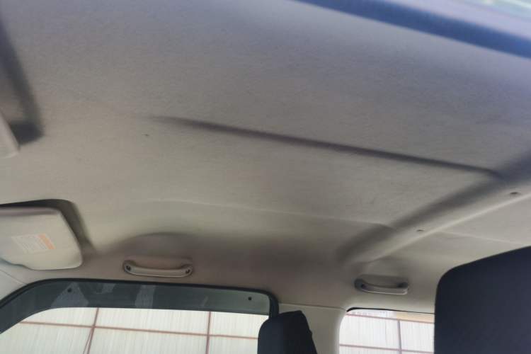 Used Suzuki Jimny 2012 1.3 MT JLX Navigation Edition Headliner