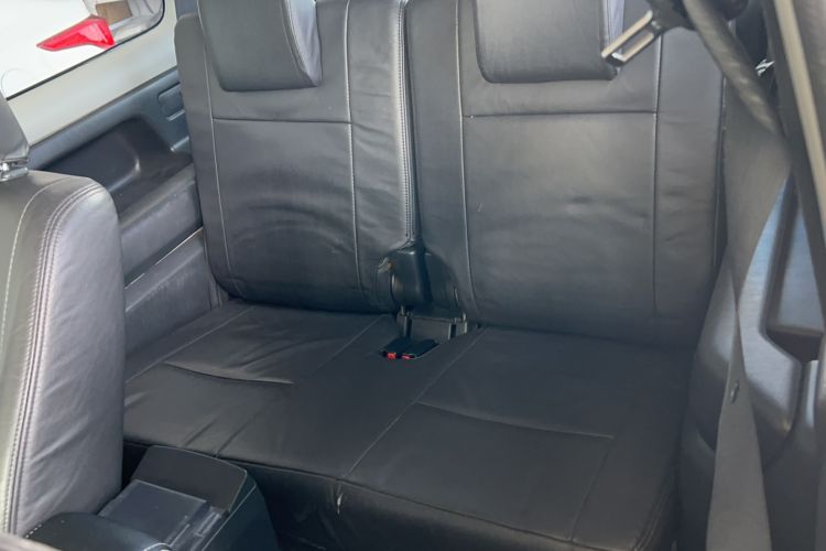 Used Suzuki Jimny 2012 1.3 AT Mode3 Interior 3