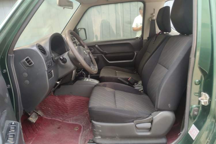 Used Suzuki Jimny 2012 1.3 AT JLX Navigation Edition Left Front Seat